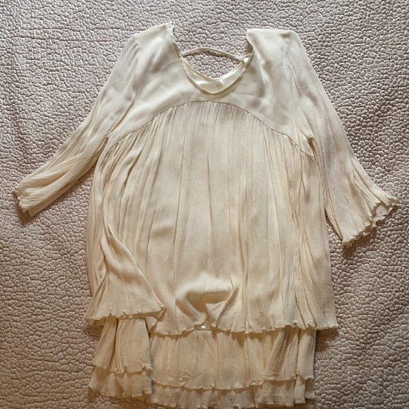 Ruffle Top - Picture 2 of 3